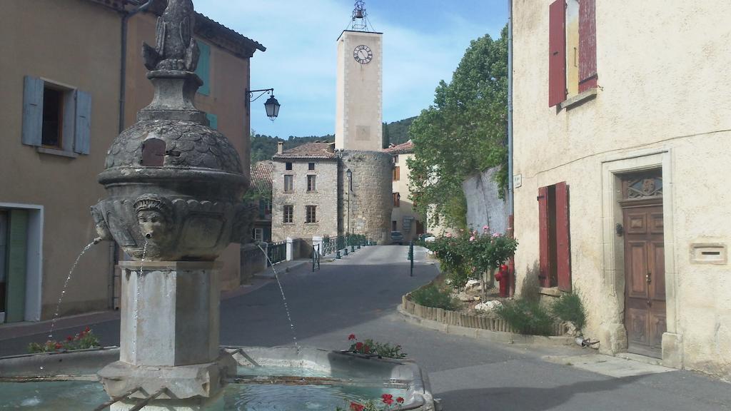 Вилла L'Aubepine Mollans-sur-Ouveze Номер фото